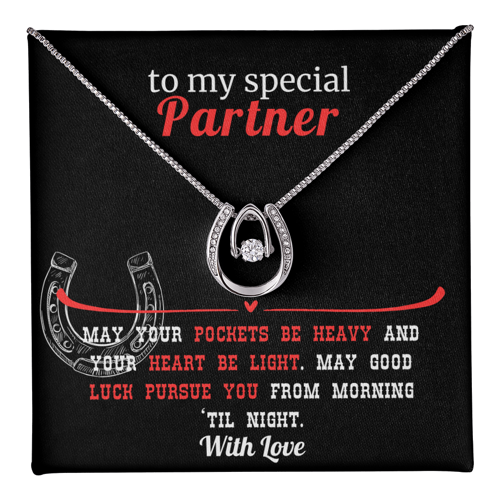 Western Style Horseshoe Themed Lucky Necklace For Your Partner