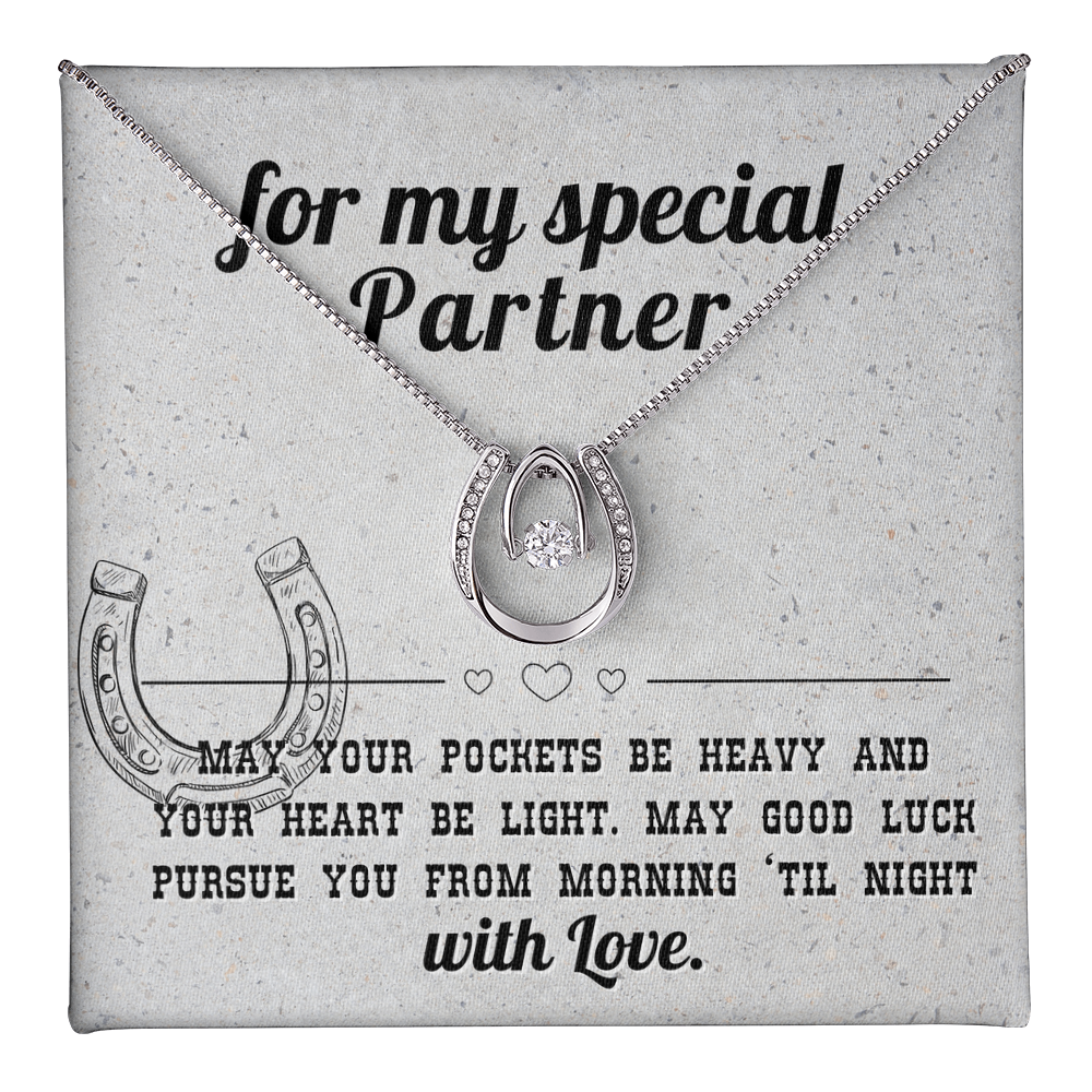 Western Style Horseshoe Themed Lucky Necklace For Your Partner